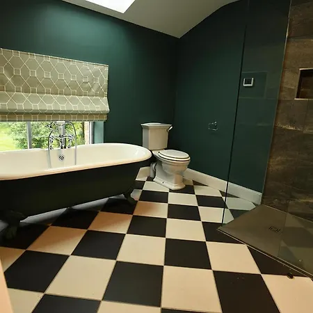 Villa The Garden House At